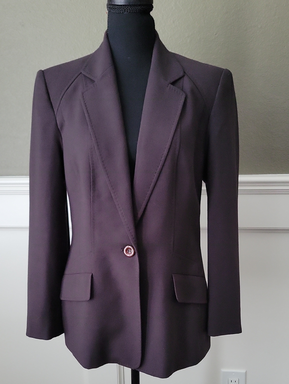 Anne Klein Single-Button Tailored Blazer